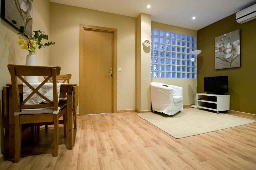Apartamentos Apr Numancia 马德里 客房 照片
