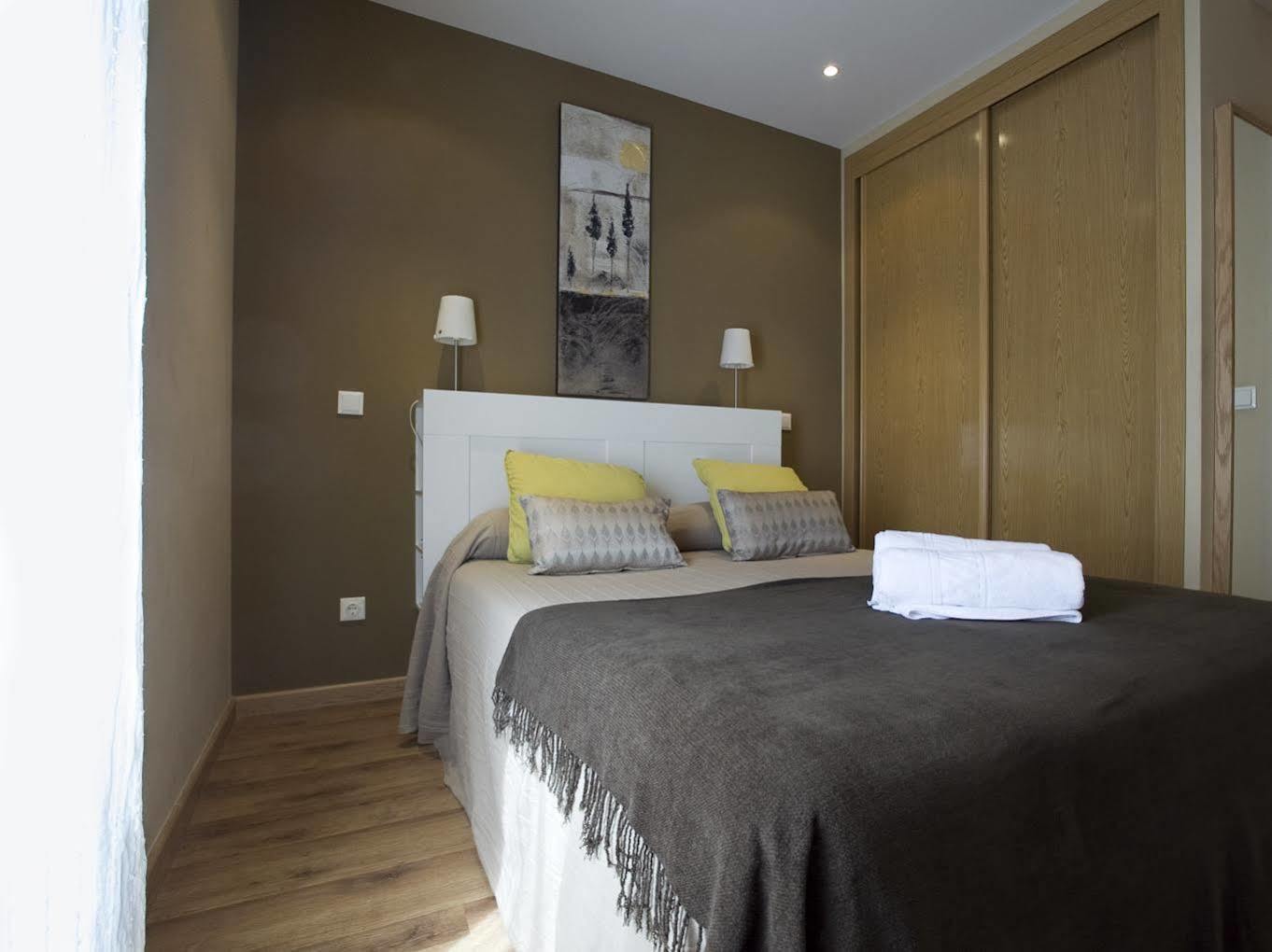Apartamentos Apr Numancia 马德里 外观 照片